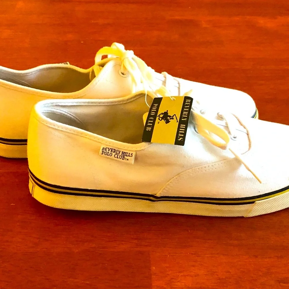 NWT - BEVERLY HILLS POLO CLUB ATHLETIC SHOES - 11